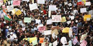 शाहीनबाग में प्रदर्शन जारी, रूट डायवर्ट शाहीनबाग में प्रदर्शन जारी, रूट डायवर्ट