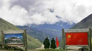 भारत की सुरक्षा के खिलाफ चीन का कदम, लद्दाख सीमा के पास बना रहा सुरंग भारत की सुरक्षा के खिलाफ चीन का कदम, लद्दाख सीमा के पास बना रहा सुरंग