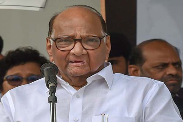 उद्योग कामकाज बहाल करने की स्थिति में नहीं, श्रमिक लॉकडाउन के चलते अपने मूल स्थान जा चुके हैं - शरद पवार उद्योग कामकाज बहाल करने की स्थिति में नहीं, श्रमिक लॉकडाउन के चलते अपने मूल स्थान जा चुके हैं - शरद पवार