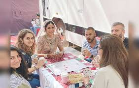 दुलहन बनीं कटरीना की तस्वीरें हुईं वायरल दुलहन बनीं कटरीना की तस्वीरें हुईं वायरल