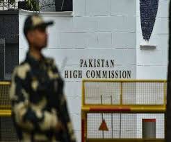 नाबालिग हिंदू लड़कियों के अपहरण पर भारत की चेतावनी के बाद पाक ने जताई चिंता नाबालिग हिंदू लड़कियों के अपहरण पर भारत की चेतावनी के बाद पाक ने जताई चिंता