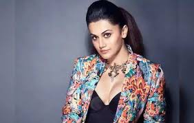 छेडऩे वाले की उंगली मरोड़कर भागी थीं तापसी पन्नू छेडऩे वाले की उंगली मरोड़कर भागी थीं तापसी पन्नू