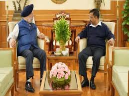 मंत्री पुरी से मिले केजरीवाल, बोले- दिल्ली हिंसा के जख्म मिटाने को साथ मिलकर काम करेंगे मंत्री पुरी से मिले केजरीवाल, बोले- दिल्ली हिंसा के जख्म मिटाने को साथ मिलकर काम करेंगे