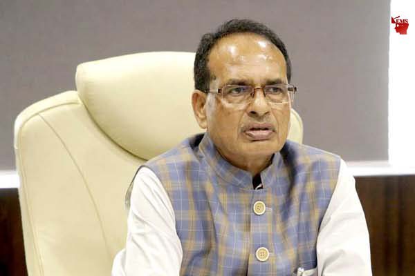 मुख्यमंत्री शिवराज ने कहा- प्रदेश में कोरोनावायरस जमातों के कारण फैला -भोपाल में स्वास्थ्य और पुलिसकर्मियों को जमातियों ने संक्रमित किया मुख्यमंत्री शिवराज ने कहा- प्रदेश में कोरोनावायरस जमातों के कारण फैला -भोपाल में स्वास्थ्य और पुलिसकर्मियों को जमातियों ने संक्रमित किया