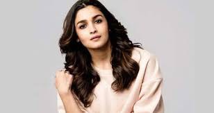 हर 3 हफ्ते बाद मेरी शादी की कोई नई तारीख आ जाती है हर 3 हफ्ते बाद मेरी शादी की कोई नई तारीख आ जाती है