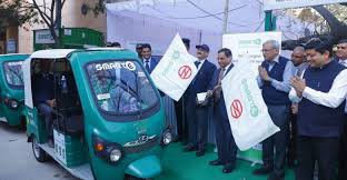 12 और मेट्रो स्टेशन पर स्मार्ट ई-रिक्शा सुविधा 12 और मेट्रो स्टेशन पर स्मार्ट ई-रिक्शा सुविधा