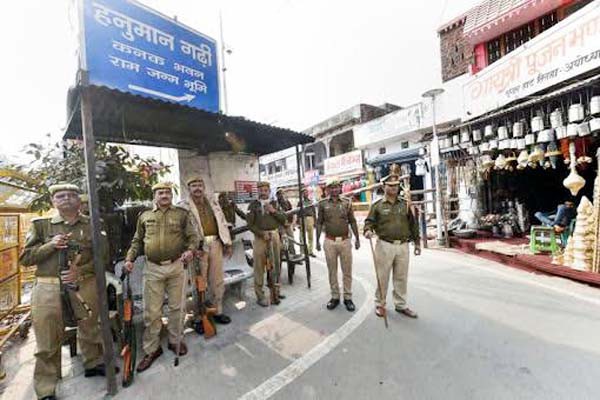 अयोध्या बरसी पर देशभर में कड़ी सुरक्षा अयोध्या बरसी पर देशभर में कड़ी सुरक्षा