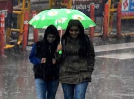 उत्तर भारत में शीतलहर जारी, हो सकती बारिश और बर्फबारी उत्तर भारत में शीतलहर जारी, हो सकती बारिश और बर्फबारी