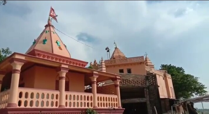 विश्व प्रसिद्ध श्रावणी मेला चढ़ा कोरेना की भेंट,  व्यवसायियों के समक्ष रोजी-रोटी की समस्या उत्पन्न ◆ व्यवसायियों के समक्ष रोजी-रोटी की समस्या उत्पन्न  ◆ पंडा समाज के लोग भी परेशान ◆सुना पड़ा बाबा अजगैबीनाथ धाम सुल्तानगंज                                   