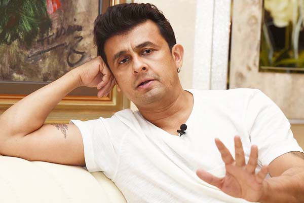 कोरोना कहर: बॉलीवुड सिंगर सोनू निगम दुबई में, हालात सुधरने तक नहीं आएंगे भारत कोरोना कहर: बॉलीवुड सिंगर सोनू निगम दुबई में, हालात सुधरने तक नहीं आएंगे भारत