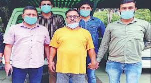 डाक्टर से हैवान बने शर्मा ने माना वह ले चुका है सौ से अधिक लोगों की जान, मगरमच्छों को खिलाए अधिकांश शव डाक्टर से हैवान बने शर्मा ने माना वह ले चुका है सौ से अधिक लोगों की जान, मगरमच्छों को खिलाए अधिकांश शव