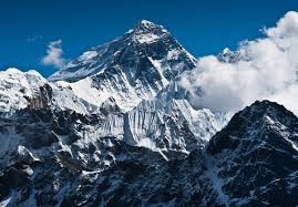 एवरेस्ट की ऊंचाई तीसरी बार नापेगा चीन एवरेस्ट की ऊंचाई तीसरी बार नापेगा चीन