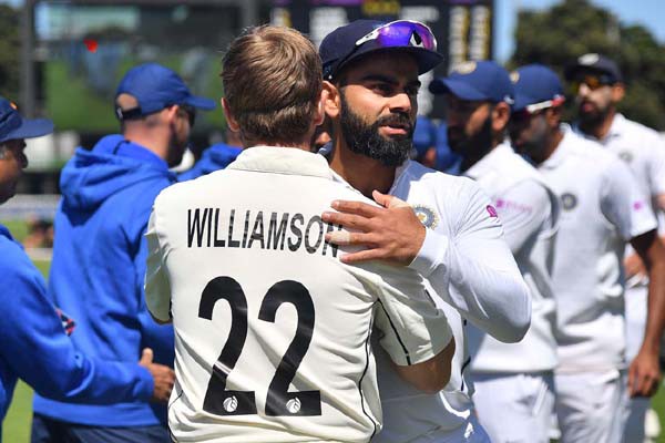 भारतीय बेट्समेन हुए पस्त, न्यूजीलैंड की दस विकेट से शानदार विजय