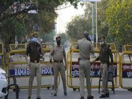 दिल्ली से लगी नोएडा-गाजियाबाद की सीमाएं खोलने पर अब भी सस्पेंस दिल्ली से लगी नोएडा-गाजियाबाद की सीमाएं खोलने पर अब भी सस्पेंस