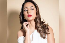 हिना ने बताया एक लड़के के कारण हो गई थी परेशान हिना ने बताया एक लड़के के कारण हो गई थी परेशान