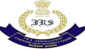 आंध्र के आईआरएस अफसर के खिलाफ मामला दर्ज