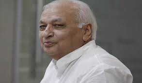 सीएए- केरल के गर्वनर बोले- कानून को अपने हाथ में लेने का अधिकार किसी को नहीं सीएए- केरल के गर्वनर बोले- कानून को अपने हाथ में लेने का अधिकार किसी को नहीं