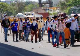 दो पाटन के बीच में प्रवासी मजदूर दो पाटन के बीच में प्रवासी मजदूर