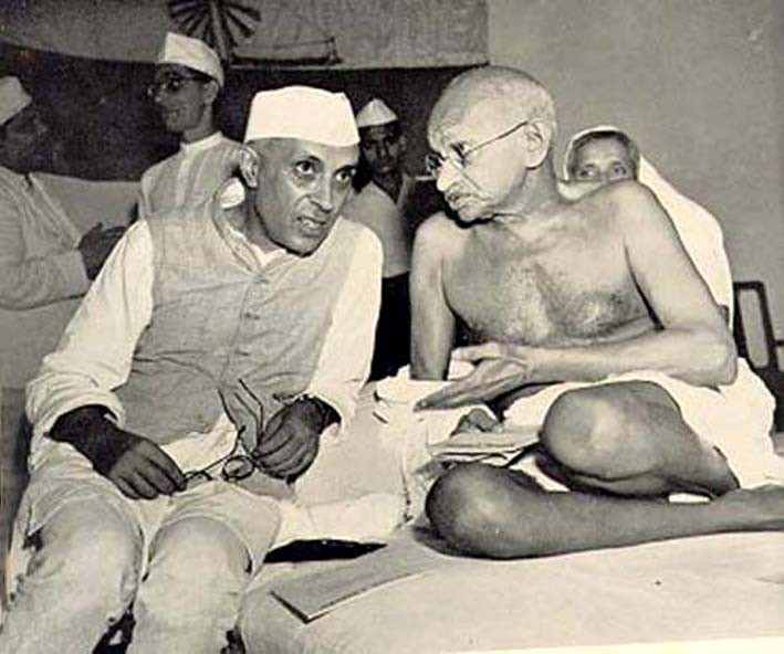 महापुरुषों के विरोध पर केंद्रित राजनीति महापुरुषों के विरोध पर केंद्रित राजनीति