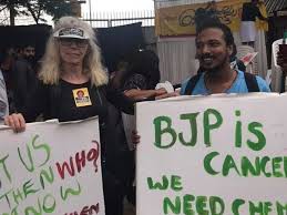 नागरिकता कानून विरोधी रैली में भाग लेने वाली नार्वे की महिला को देश छोड़ने का निर्देश नागरिकता कानून विरोधी रैली में भाग लेने वाली नार्वे की महिला को देश छोड़ने का निर्देश