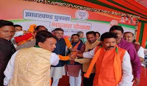 भाजपा समाधान देती है, जबकि कांग्रेस ‘‘जटिलता’’ पैदा करती : प्रसाद भाजपा समाधान देती है, जबकि कांग्रेस ‘‘जटिलता’’ पैदा करती : प्रसाद