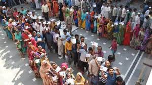 बिहार चुनाव में नहीं दिखेंगी वोटर्स की कतारें मतदाताओं को मिलेंगे मास्क-दस्ताने बिहार चुनाव में नहीं दिखेंगी वोटर्स की कतारें मतदाताओं को मिलेंगे मास्क-दस्ताने