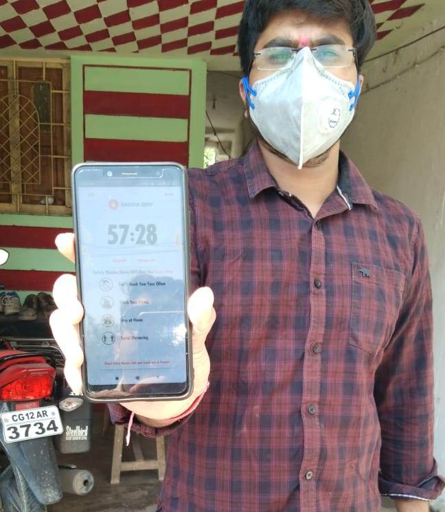 (रायपुर) पुलिस ने बनाया एप, घर से 2 सौ मीटर दूर जाने पर पुलिस को मिलेगा एसएमएस अलर्ट  