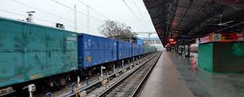 रेलवे ने देशभर में 6.75 लाख वैगनों की मदद से खाद्यान्न-तेल, कोयला और पेट्रोलियम उत्पाद पहुंचाए