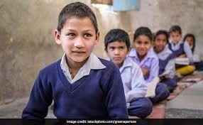 15 फीसदी स्कूली छात्रों का लॉकडाउन के बाद कोई पता नहीं : दिल्ली सरकार 15 फीसदी स्कूली छात्रों का लॉकडाउन के बाद कोई पता नहीं : दिल्ली सरकार
