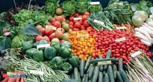कोरोना: फल-सब्जियों की आज से 300 और मंडियां खुली
