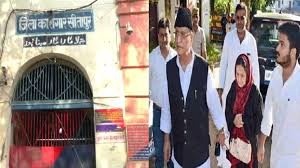 परिवार समेत आजम खान सीतापुर जेल शिफ्ट परिवार समेत आजम खान सीतापुर जेल शिफ्ट