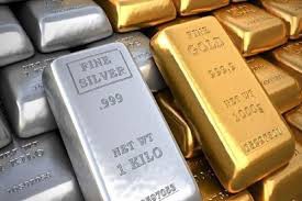 सोना 150 चमका, चांदी 422 रुपए उछली सोना 150 चमका, चांदी 422 रुपए उछली