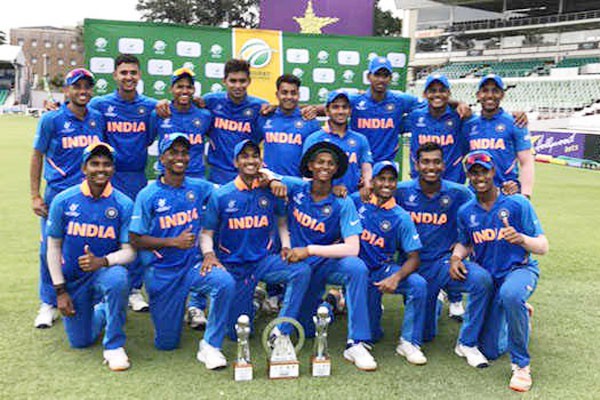 भारत ने अंडर-19 टूर्नामेंट जीता भारत ने अंडर-19 टूर्नामेंट जीता