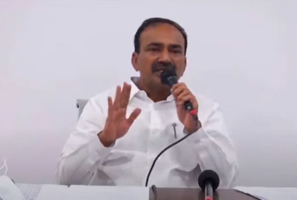 అభిమానం, సానుభూతి, ప్రభుత్వంపై వ్యతిరేకతతో ఈటలకు ఓట్లు అభిమానం, సానుభూతి, ప్రభుత్వంపై వ్యతిరేకతతో ఈటలకు ఓట్లు