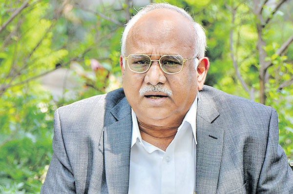 జగన్ సీఎంగా ఉండడమే దౌర్భాగ్యం జగన్ సీఎంగా ఉండడమే దౌర్భాగ్యం