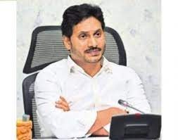 కొత్త సంస్కరణలతో అడుగులు