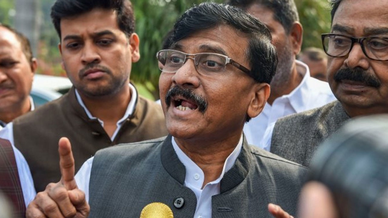 దేశ భద్రతకు ఆటంకం కలిగిస్తున్న 22 యూట్యూబ్ చానెళ్లపై నిషేధం దేశ భద్రతకు ఆటంకం కలిగిస్తున్న 22 యూట్యూబ్ చానెళ్లపై నిషేధం