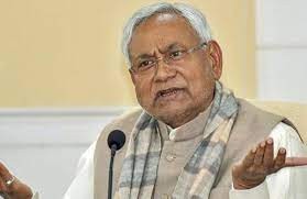 గేర్ మార్చిన బీహార్ ముఖ్యమంత్రి నితీశ్ కుమార్ గేర్ మార్చిన బీహార్ ముఖ్యమంత్రి నితీశ్ కుమార్
