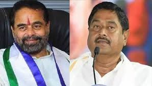 ఆ ముగ్గురి మౌనం...దేనికి సమాధానం ఆ ముగ్గురి మౌనం...దేనికి సమాధానం
