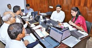 ఇంటర్ లో ఎంబైపీసీ... ఇంటర్ లో ఎంబైపీసీ...