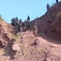 కశ్మీర్  కొండల్లో ఉగ్రవాదులు