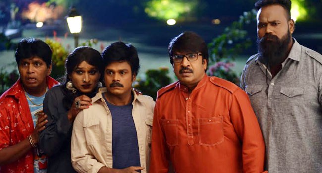 ప్రైమ్ షో ఎంటర్టైన్మెంట్ చిత్రం ‘హౌస్ అరెస్ట్’... ఆగస్ట్ 27న విడుదల ప్రైమ్ షో ఎంటర్టైన్మెంట్ చిత్రం ‘హౌస్ అరెస్ట్’... ఆగస్ట్ 27న విడుదల