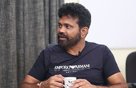 క్రియేటివ్ డైరెక్టర్ సుకుమార్ చేతుల మీదుగా బ్రాంచ్ ఆఫీస్ ట్రైలర్ విడుదల !!! క్రియేటివ్ డైరెక్టర్ సుకుమార్ చేతుల మీదుగా బ్రాంచ్ ఆఫీస్ ట్రైలర్ విడుదల !!!