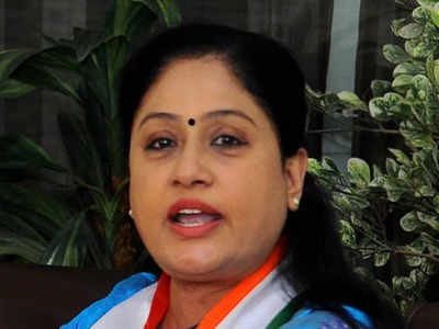 ఏడేళ్ల పాలనలో కేసీఆర్ చేయని ద్రోహం అంటూ లేదు: విజయశాంతి ఏడేళ్ల పాలనలో కేసీఆర్ చేయని ద్రోహం అంటూ లేదు: విజయశాంతి