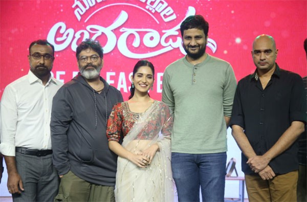 `101 జిల్లాల అందగాడు`లో నా పాత్ర చాలా కీలకం: రుహానీ శర్మ `101 జిల్లాల అందగాడు`లో నా పాత్ర చాలా కీలకం: రుహానీ శర్మ