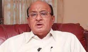 టీడీపీలో తలనొప్పిగా మారిన గోరంట్ల టీడీపీలో తలనొప్పిగా మారిన గోరంట్ల