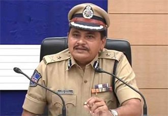 31 డిసెంబర్ జీరో ఆక్సిడెంట్ టార్గెట్గా చర్యలు: మహేష్ భగవత్.. 31 డిసెంబర్ జీరో ఆక్సిడెంట్ టార్గెట్గా చర్యలు: మహేష్ భగవత్..