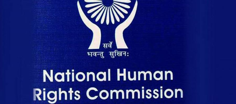 మానవ హక్కుల సంఘానికి పోలీసుల సాక్ష్యాలు