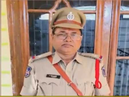 ఆ ఇద్దరూ మరణించారు ఆ ఇద్దరూ మరణించారు