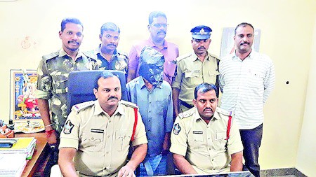 తమ్ముడిని చంపిన అన్న ఆరెస్టు తమ్ముడిని చంపిన అన్న ఆరెస్టు